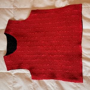 Crinkly reversible top